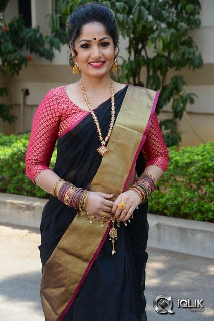 Madhavi-Latha-at-Anushtanam-Movie-Audio-Launch